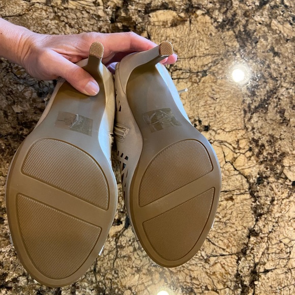 Dressy open toe heel’s - Picture 8 of 11